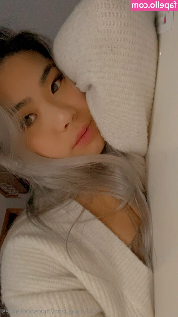mooshpotatoes - Tasty Lips 💋