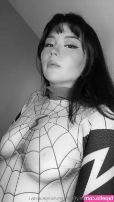 sungeunsays - Spank me hard baby