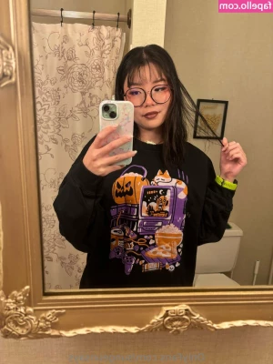 sungeunsays - Hey boys, I’m back 😈   Who’s ready to play? I wanna rinse that