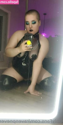 ravenpnevermore - me nalgeas