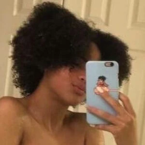 lightskinbabyava