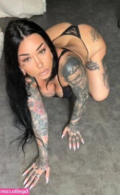 babyxgwen - When are you coming to give me a special valentines massage