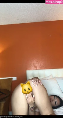 senpaiyang - about to make some custom content, message me if u want ur own