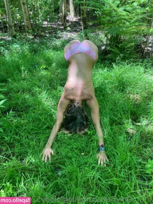 junglelady52exposed - Time to get wet