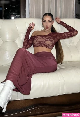 Jessica Delion [ jessica-delion ] - Whos interested in more naughty content  Its more but im breaking my