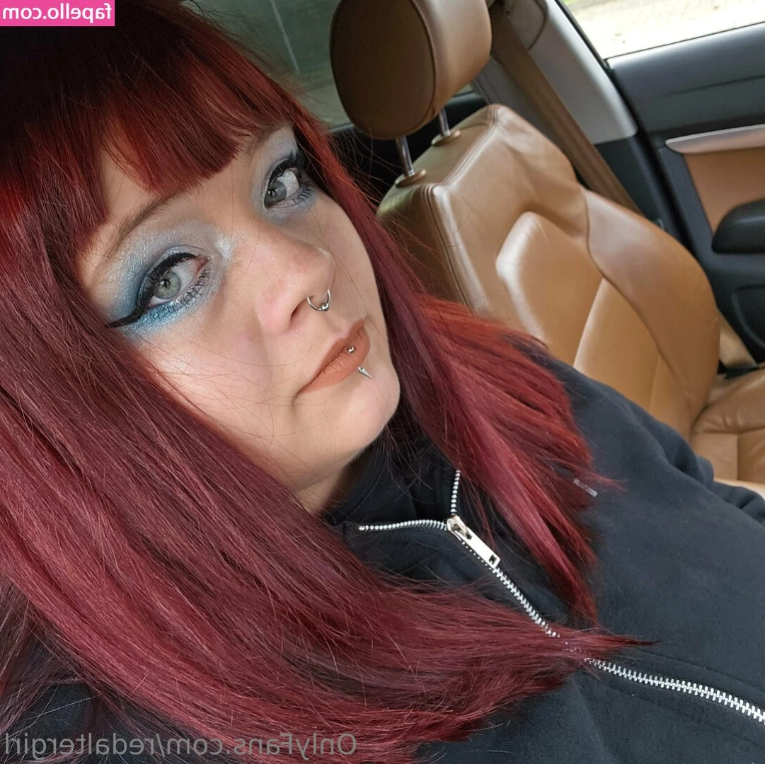 redaltergirl - Guys, you really need to start liking stuff our subscriber to like