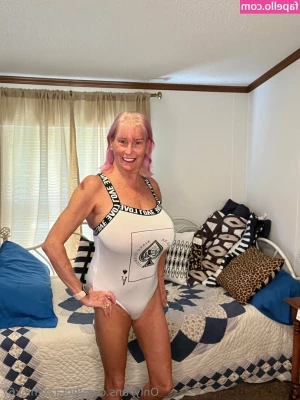 hotazzchick67 - Wieder Hammer geil auf meinem besten abgespritzt