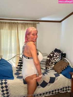 hotazzchick67 - FREE SUSCRIPTION    lulix01  lulix01  lulix01  IT S THE MONTH OF HER