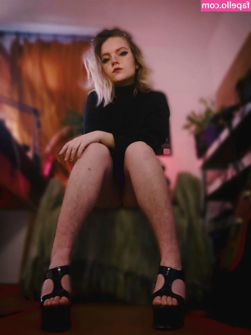 mistressalexandra - Milk my titties baby lemme feed you