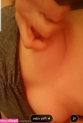 avoyeurtale - Dando o cuzinho bem gostoso pra animar seu domingo 🤤🔥🔥