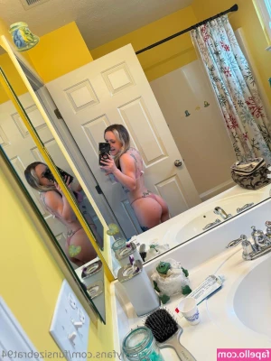 funsizebrat94 - 