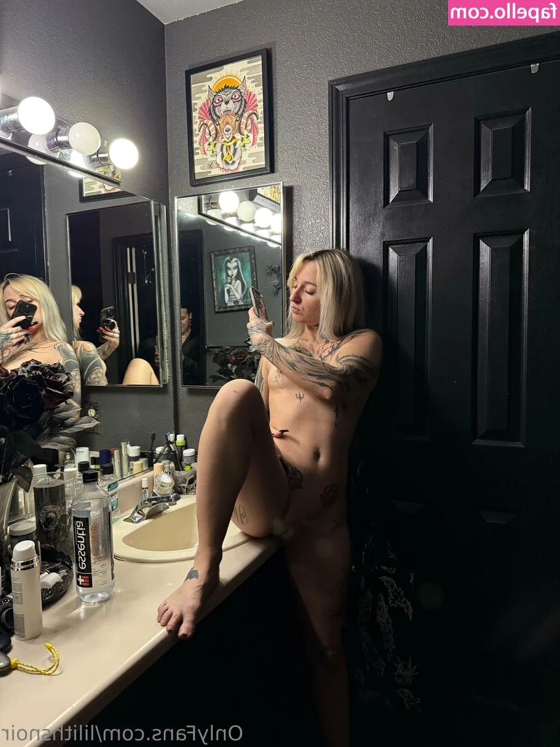lilithsnoir - It’s been a tough week and I was definitely not feeling my sexiest,