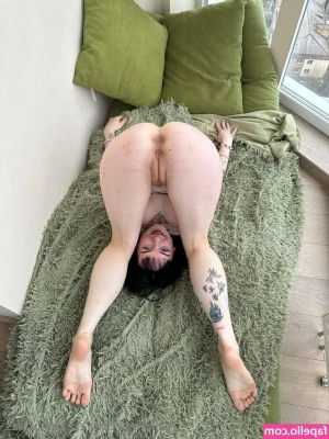 elizabeth_kiss