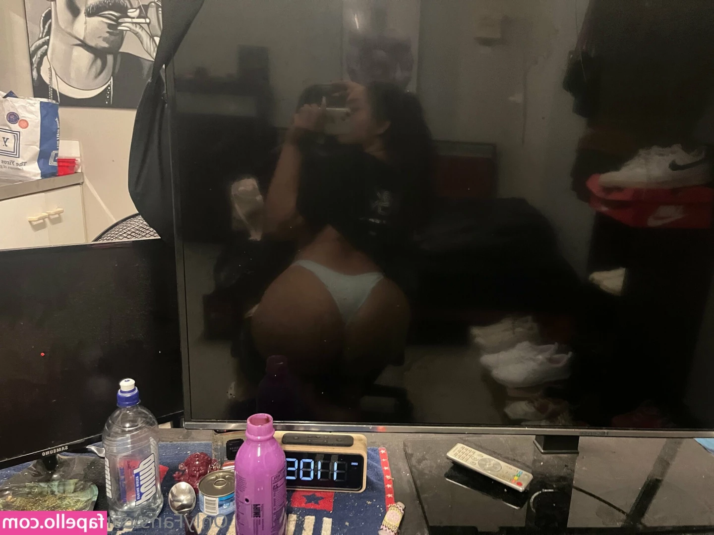 k0406aa - Wanna ride my magic school bus? Sub to my paid page so you don’t