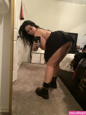 missnalgonadtx - ive booked in one professional photo shoot before christmas , but