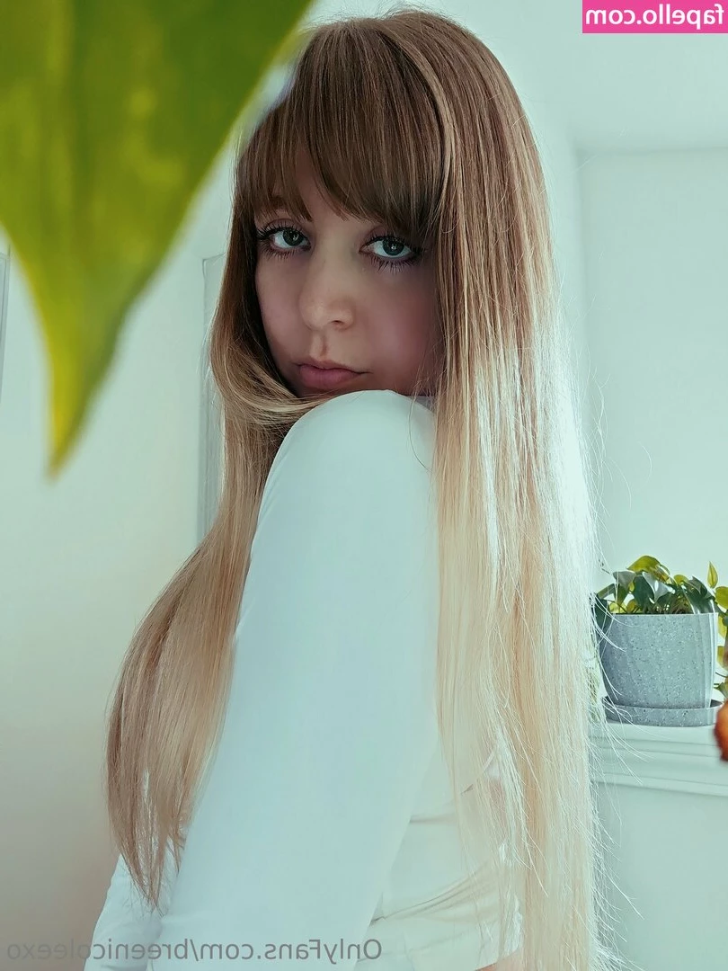 breenicoleexo - I like this