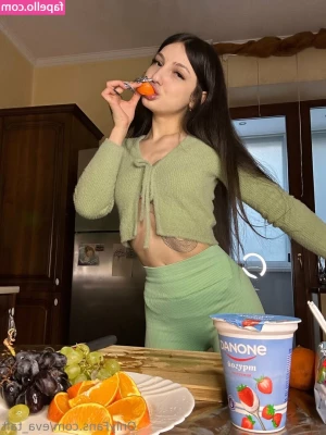 eva_taft [ eva-taft ] - My hair is getting so long