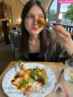 eva_taft [ eva-taft ] - Big drip   don t slip ughhh eat up tha tip