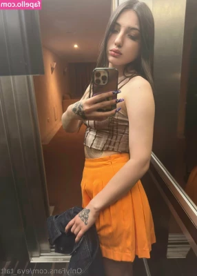 eva_taft [ eva-taft ] - Don t mind me  just finished washing you re cum out of my hair