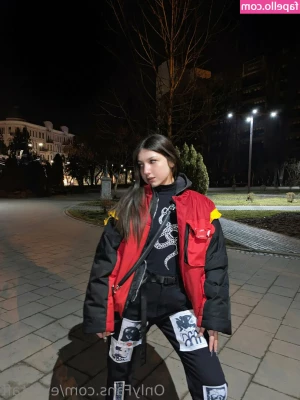 eva_taft [ eva-taft ] - Which one is your fav  See the video yet  Very dommy of me