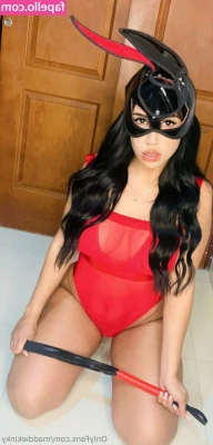 maddiekinky - Lets save water! Shower with me!;)😜💦