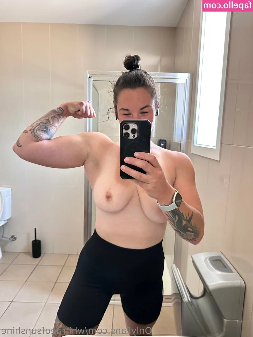 whitraeofsunshine - I m posting new content  What would you like to see tonight