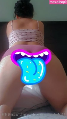 angel.face999 [ angel-face999 ] - Mmm hello there big boy 😈