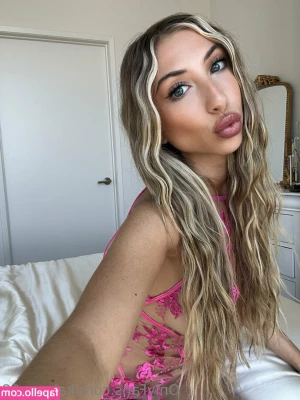 Kaleyxo18 - Me lo metí por el culo, es una delicia 🥵🤤
