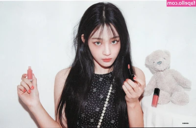 Minji - You better not be looking at the tag when my boobs are out ;)