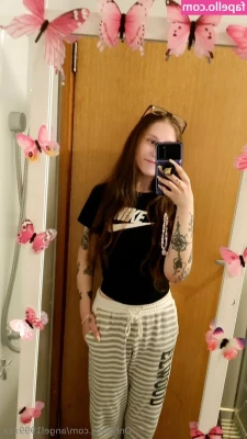angel1999xxx - So I didn t mind the taste of my own cum   now to see if I can get
