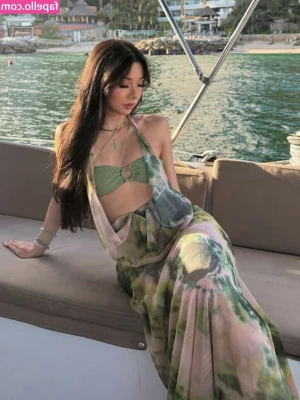 Eden Luong [ eden-luong ] - AS PROMISED VIA VOTERS! Me popping balloons with my feet and my