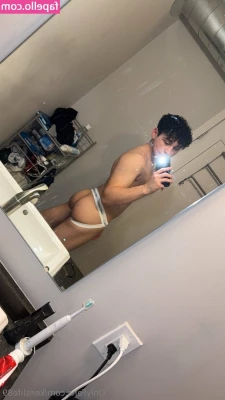 kenslife89 - kisses for ur 🍄