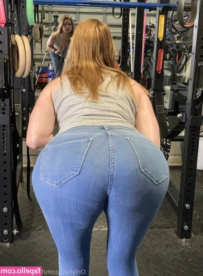 bootyshortsgirl - I m hungry for some