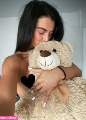 call_me_juliia [ call-me-juliia ] - Who likes my pretty feet ❤️