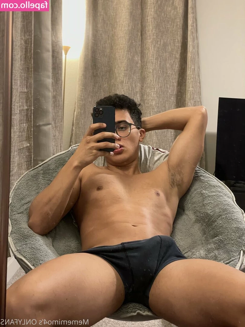 mememimo4 - How many seconds will it take you to undress me?🤔🤔