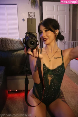 dior.bby [ dior-bby ] - You don t deserve my pussy but I would make you fuck my shoes   Small