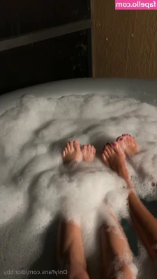 dior.bby [ dior-bby ] - It s Sunday   Remember to check your DMs later tonight   All fans