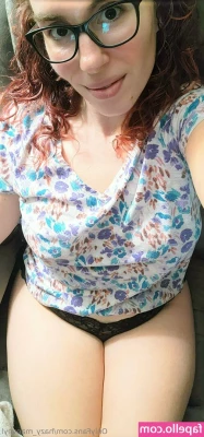 hazy_maeveyl [ hazy-maeveyl ] - Tenía ganas de follarme al  elmago30 pero no se podía  Le puse un