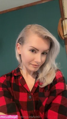 brittanyjean_free [ brittanyjean-free ] - Good morning  Temptation grips you by the throat