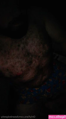 beardedgeeky - Beautiful weather puts me in the mood to walk around naked at