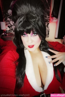 ChelBunny - Don't I look cute with a cock in my mouth? 👅 you can see me suck
