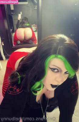 ChelBunny - I just got a ring light and tripod and some super sexy lingerie  