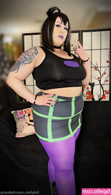 ChelBunny - Trying on different pairs of gstrings. Which one(s) do you like?