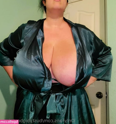 bustybigbootyjudy - You are the reason I’m thinking dirty thoughts daddy. 🥵👅