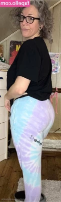 bjdeville - I really like it when strong male hands spank my ass  and then