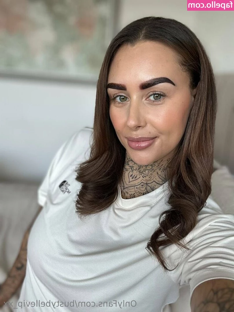 bustybellevip_xx [ bustybellevip-xx ] - You are 100  MINE