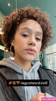 Nathalie Emmanuel [ nathalie-emmanuel ] - Busting before homework is always hot  🔥🔥🔥