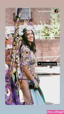 Nathalie Emmanuel [ nathalie-emmanuel ] - Watch me undress .. then watch me in the shower 👀🤭🚿