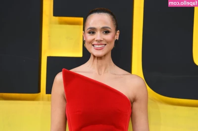 Nathalie Emmanuel [ nathalie-emmanuel ] - Sorry for being so quiet the last week or so  Took a lil time off 