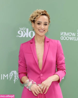 Nathalie Emmanuel [ nathalie-emmanuel ] - Good afternoon